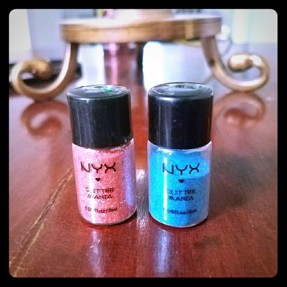 NYX loose glitter